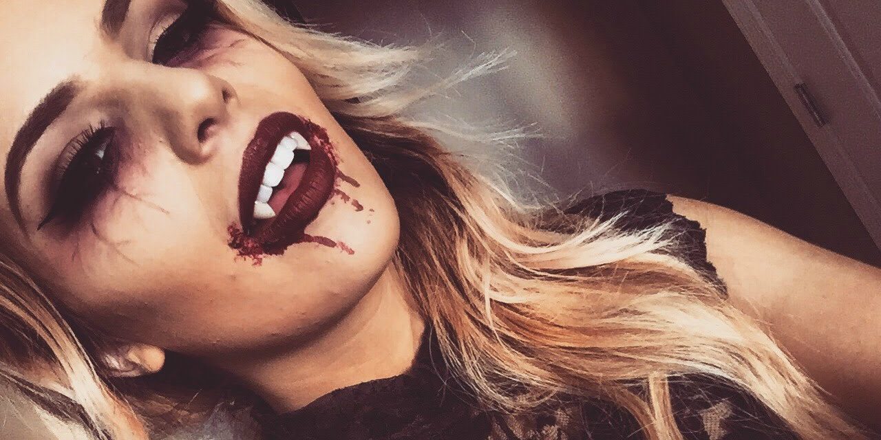 20 Best Vampire Makeup Tutorials for Halloween 2021 - How to Do Vampire  Makeup